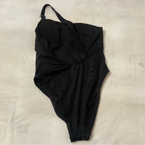 NEW Victoria’s Secret Black VS Shine One Shoulder One Piece Swimsuit 3839 - Picture 7 of 9
